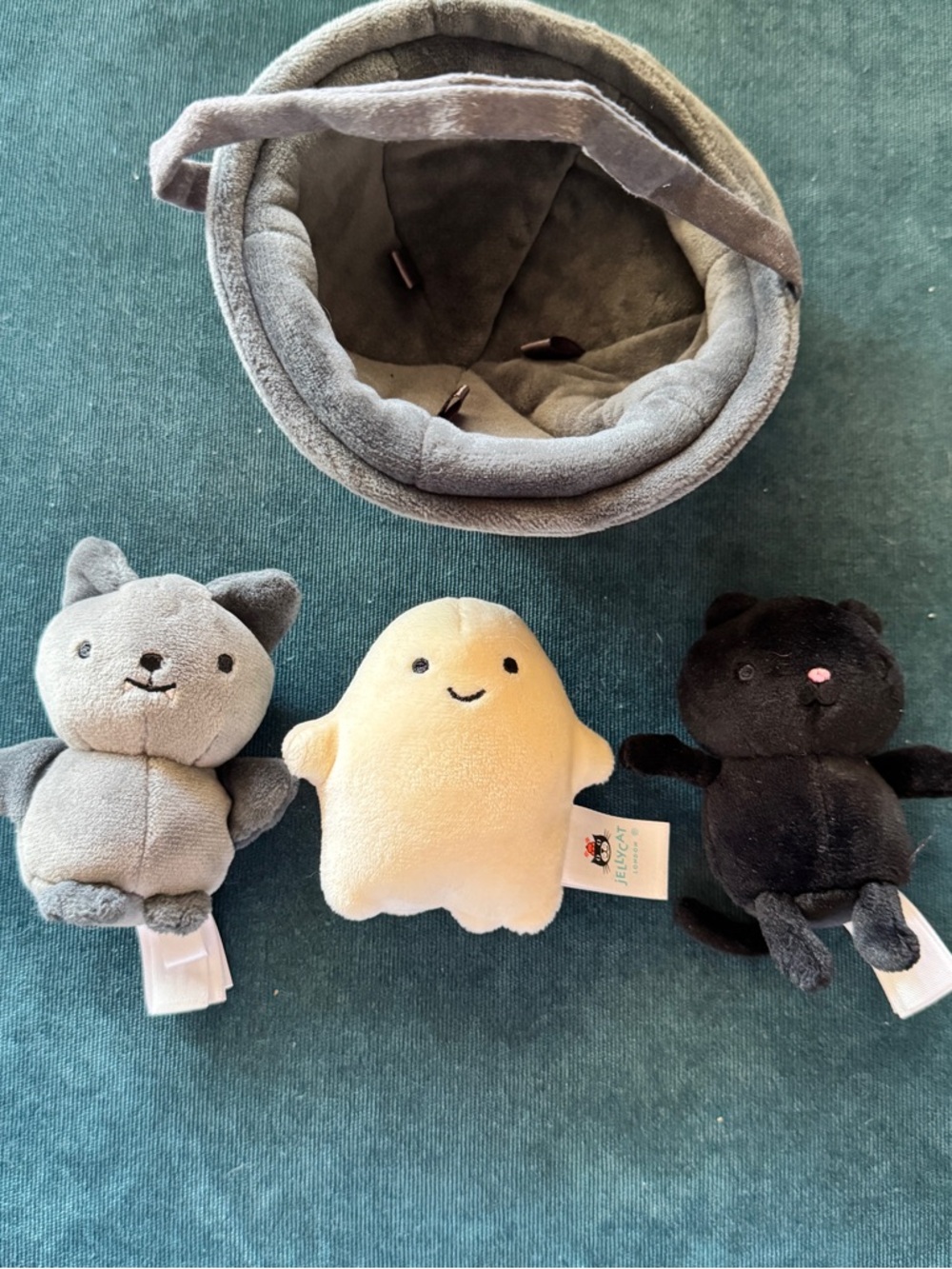 Jellycat Cauldron with minis! - Picture 2 of 6